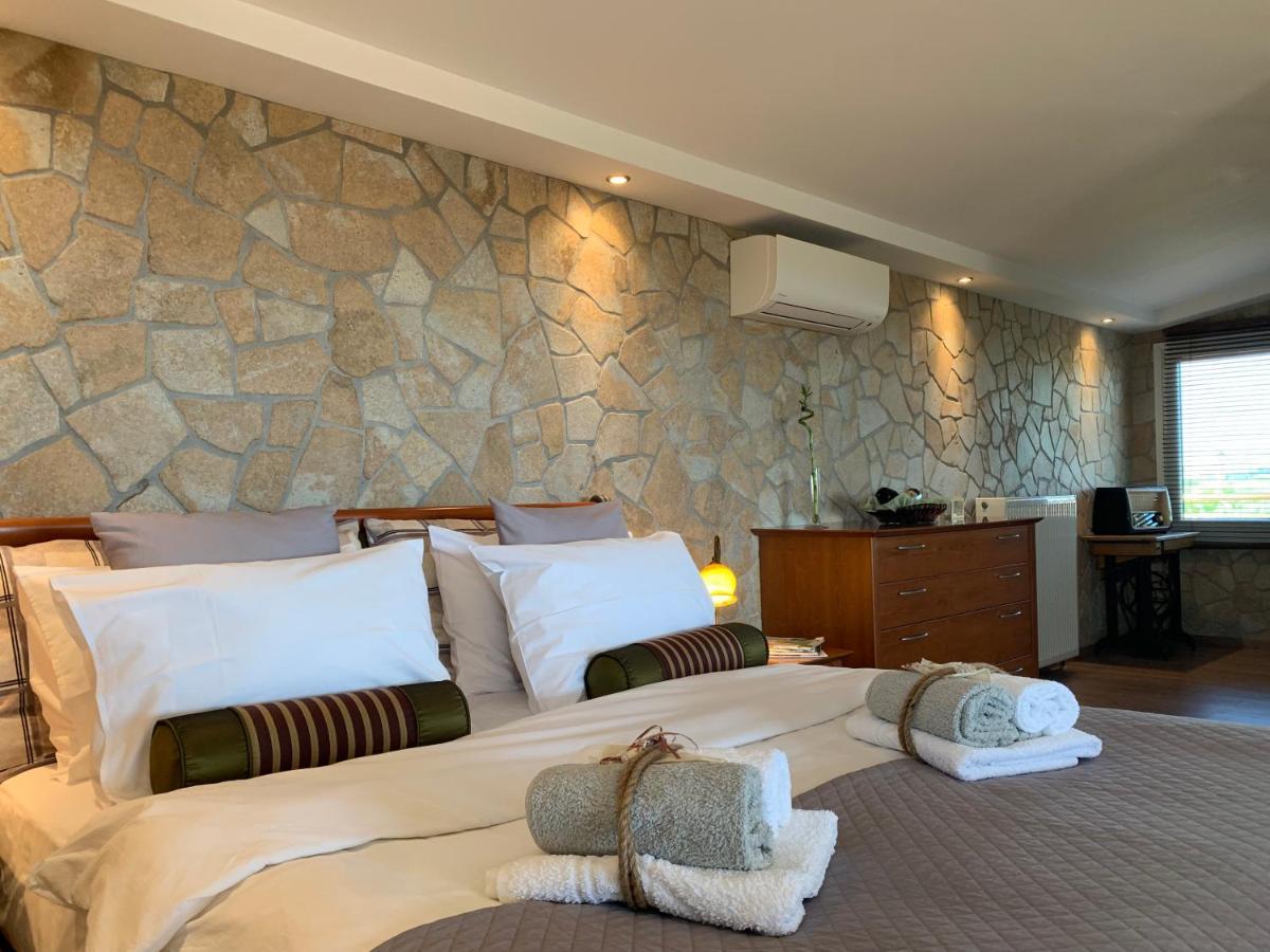 Doormat# Wait 'N Sea, Jacuzzi, Luxury Stone House Apartment เอปาโนมี ภายนอก รูปภาพ