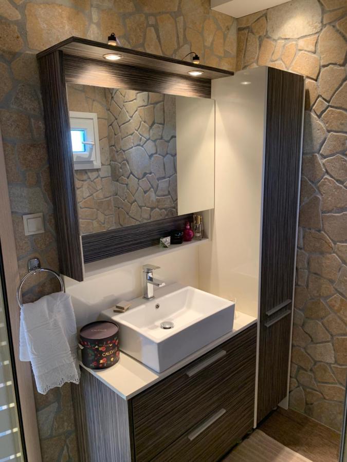 Doormat# Wait 'N Sea, Jacuzzi, Luxury Stone House Apartment เอปาโนมี ภายนอก รูปภาพ