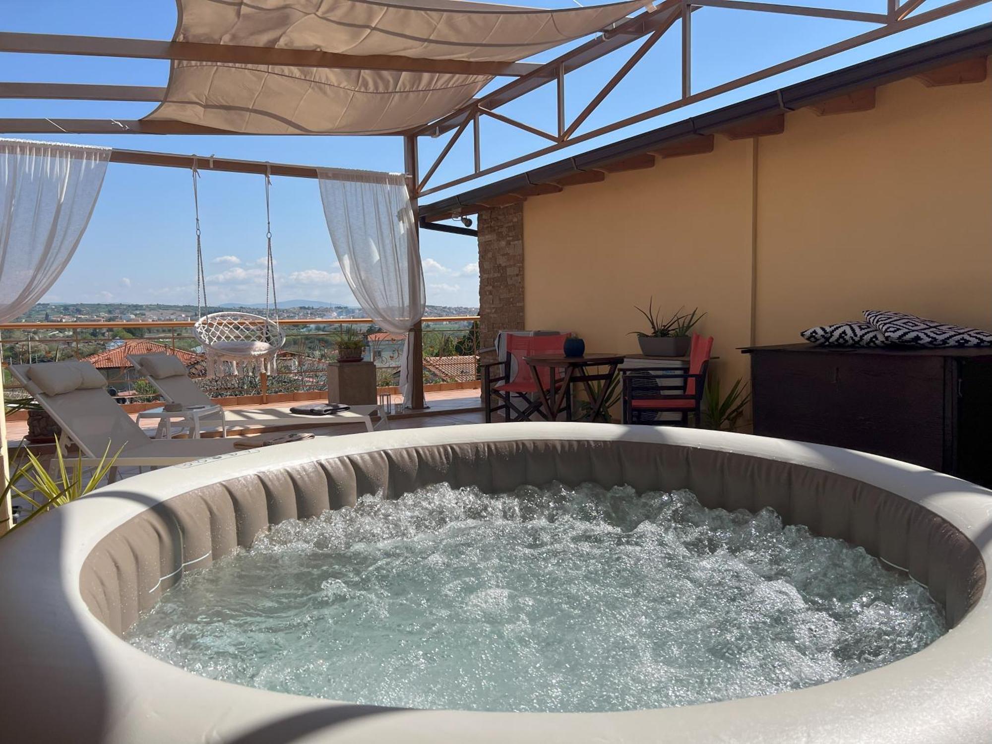 Doormat# Wait 'N Sea, Jacuzzi, Luxury Stone House Apartment เอปาโนมี ภายนอก รูปภาพ